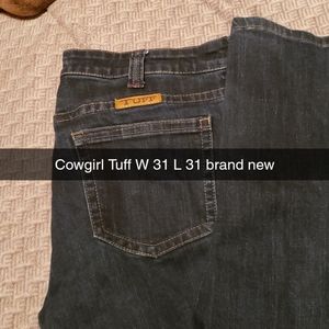 Cowgirl Tuff 31x31